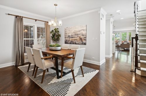 2238 Southport Ave, Chicago IL  60614-3115 exterior