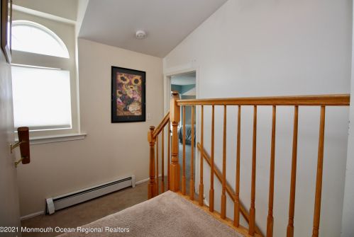 210 Kentucky Way, East Freehold NJ 07728-4657 exterior