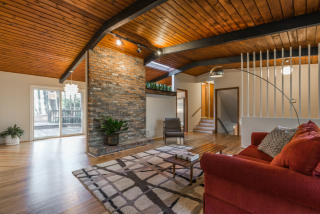 3350 Archwood Dr, Atlanta GA  30340-4128 exterior