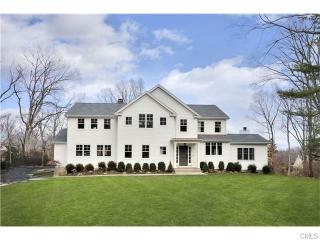 24 Broadview Rd, Westport CT  06880-2302 exterior