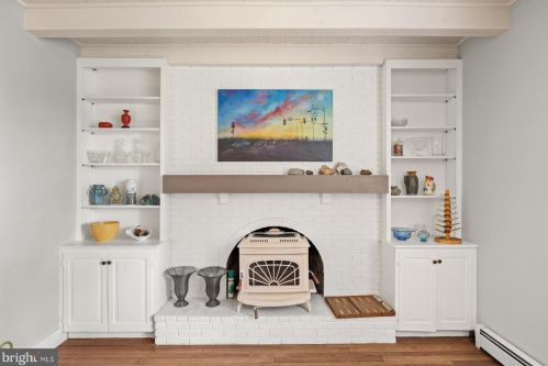 233 Old State Rd, Limerick PA 19468-3116 exterior