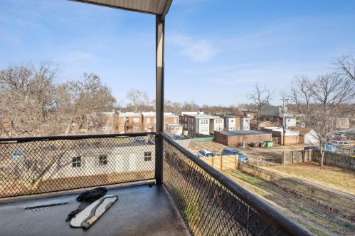 4975 Arsenal St, Saint Louis MO 63139-1401 exterior