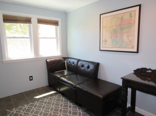 72 Cres St, Providence RI 02907-3237 exterior