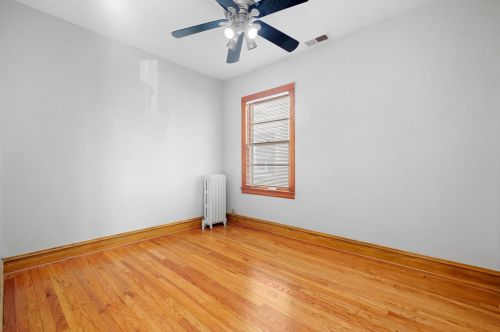 2312 Moody Ave, Chicago IL 60638-3545 exterior