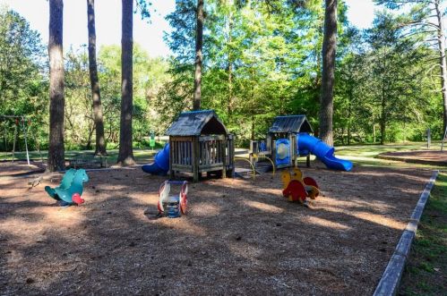 1856 Colland Dr, Atlanta GA 30318-2604 exterior