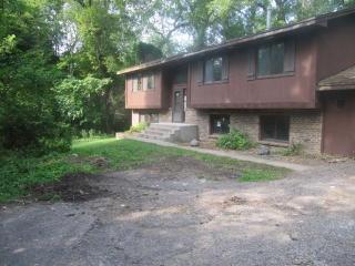 5020 Williston Rd, Hopkins, MN 55345-4641
