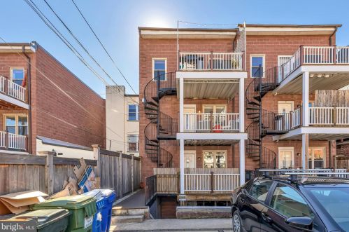 1427 Clifton St, Washington DC  20009-4550 exterior