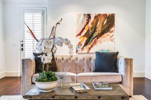 3352 Blackburn St, Dallas TX  75204-1531 exterior