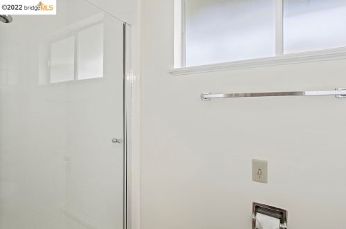 2822 Piedmont, Berkeley CA 94705-2314 exterior