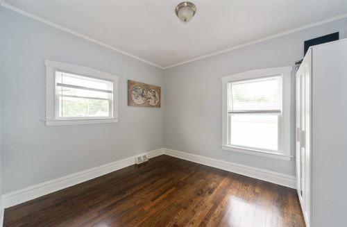 2011 6 Ave, Broadview IL 60153-3212 exterior