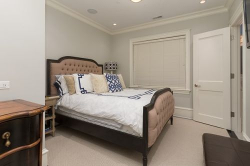 1945 Dayton St, Chicago IL 60614-5028 exterior