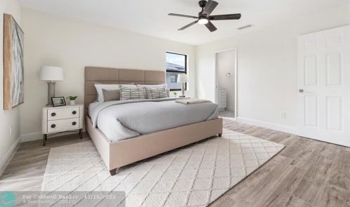 314 Thornhill Dr, Fort Pierce FL  34983-3701 exterior