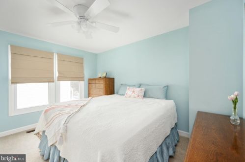 6133 Joust Ln, Alexandria VA 22315-4809 exterior