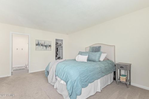 1107 Charleston Ave, Phoenix AZ  85022-1145 exterior