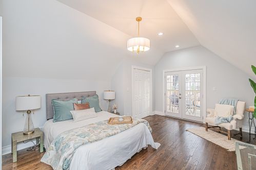 2311 Foster Ave, Chicago IL  60625-1825 exterior