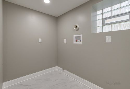 3048 80th St, Chicago IL  60617-1437 exterior