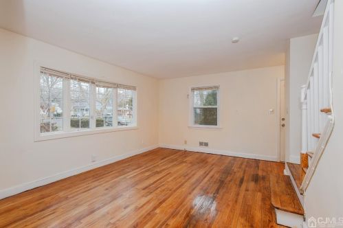 41 Amboy Ave, Metuchen NJ  08840-2548 exterior