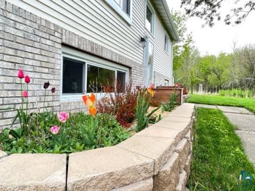 1215 Joshua Ave, Duluth MN 55811-4559 exterior