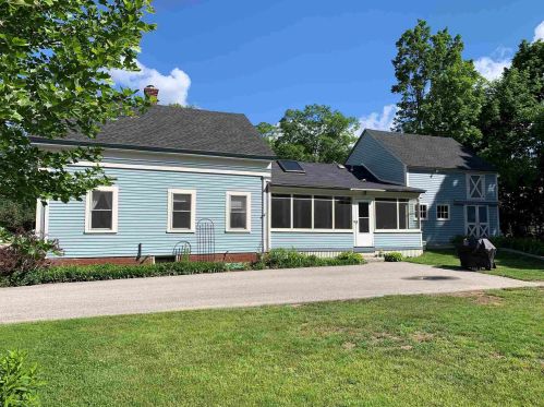 9 Steeple Vw, Concord, NH 03303-1473