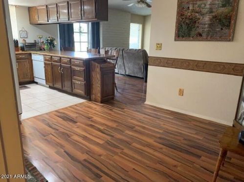 2422 Brooks St, Chandler AZ  85224-2529 exterior