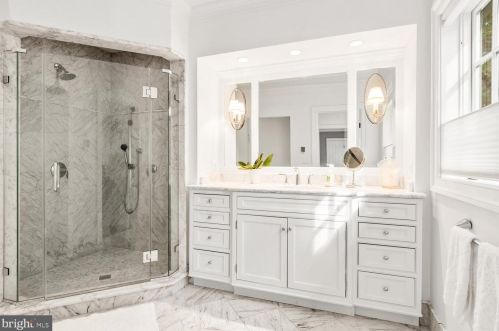 7332 Pea Nck Rd, Saint Michaels MD 21663-2714 exterior