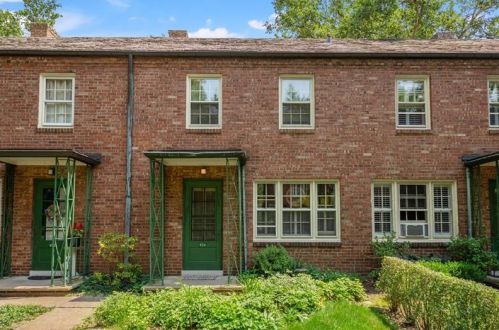 624 Pennridge Rd, Pittsburgh, PA 15211-1420