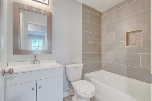 2929 Fran Mar Dr, Gainesville GA 30506-1131 exterior