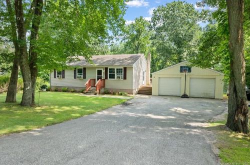 192 Geer Rd, Exeter CT 06249-2604 exterior