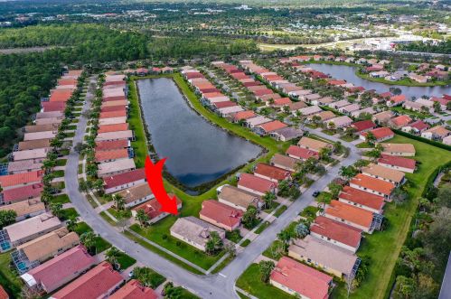 426 Springview Loop, Fort Pierce FL  34986-2663 exterior