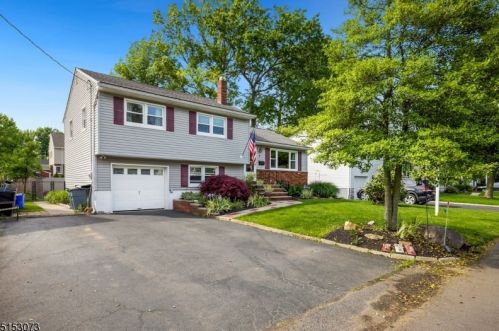 16 Connecticut St, Cranford, NJ 07016-2706