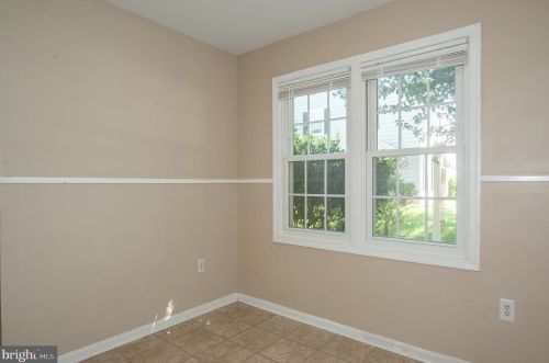 6608 Forbush Ct, Alexandria VA  22310-2418 exterior