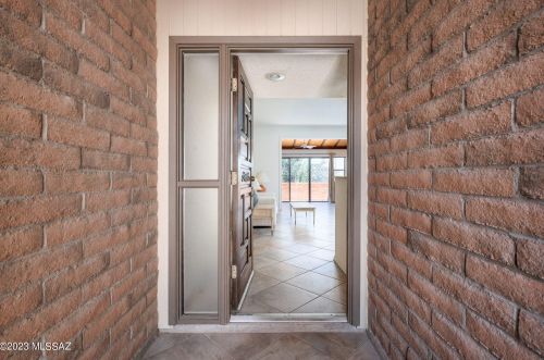 1755 Dalehaven Cir, Tucson, AZ 85704-0938