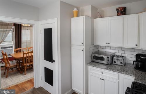 1828 Exton Ave, Trenton NJ 08610-3323 exterior