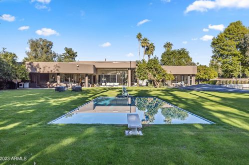 2111 Colter St, Phoenix AZ  85015-2821 exterior