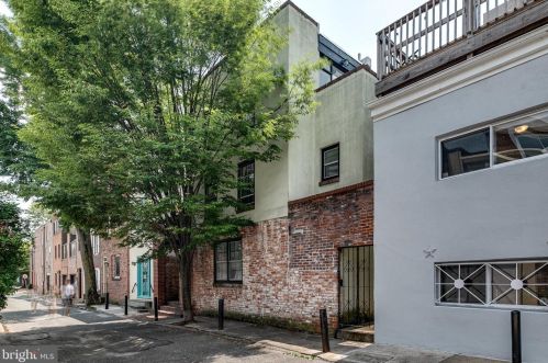 718 Addison St, Philadelphia PA 19147-1353 exterior