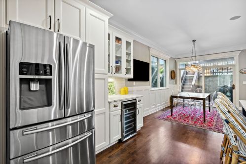 2326 Charleston St, Chicago IL 60647-4112 exterior