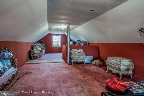 4 Vine St, Berkeley Township NJ 08721-2420 exterior