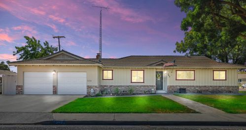 545 Quincy Rd, Turlock CA  95380-4329 exterior