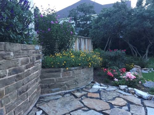 9304 Evening Primrose Path, Austin TX 78750-3546 exterior