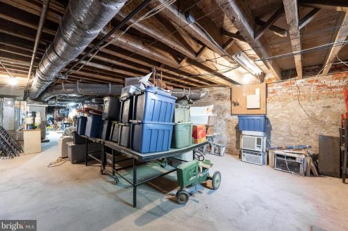 1223 6 St, Philadelphia PA 19120-3101 exterior