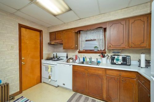 622 Copeland St, Pittsburgh PA 15232-4224 exterior