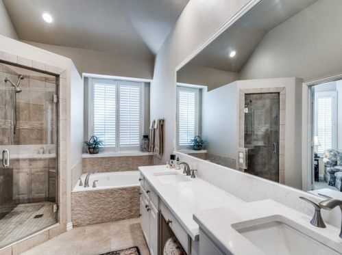 7123 Elm Creek Ln, Dallas TX  75252-2770 exterior