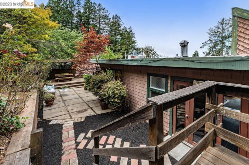 140 Avenida Dr, Berkeley CA 94708-2145 exterior