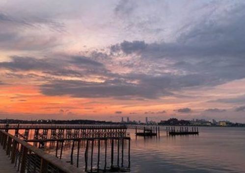 17 Whaler Ln, Quincy MA  02171-1553 exterior