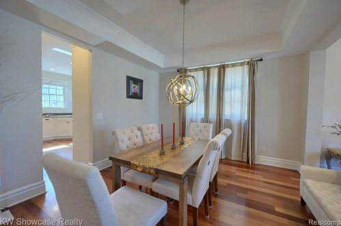 966 Smith Ave, Bham MI  48009-4709 exterior