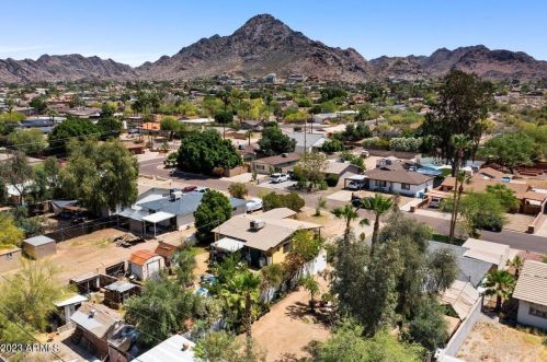 6628 19 St, Phoenix AZ 85022-5011 exterior