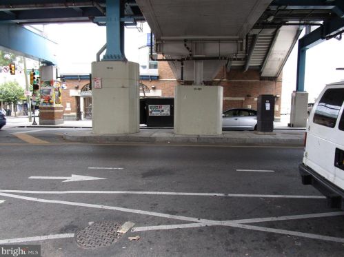 5607 Market St, Philadelphia PA  19139-3210 exterior