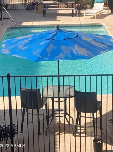 720 Alice Ave, Phoenix AZ  85020-3269 exterior