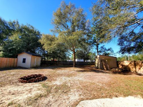 637 Lk Rosemary Ct, Defuniak Springs FL 32433-9628 exterior