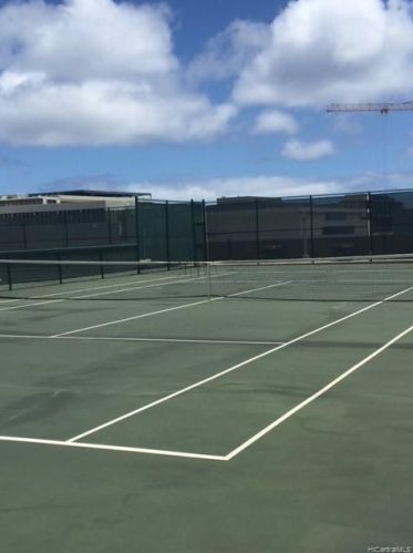 1296 Kapiolani Blvd, Honolulu HI  96814-2803 exterior